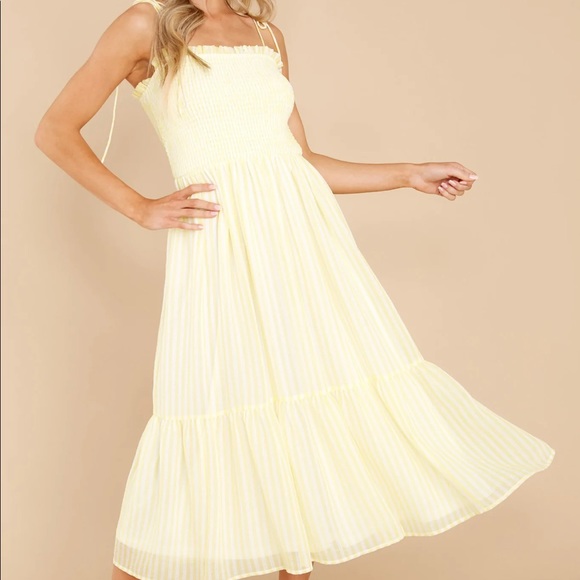 Aura Weekend Strolls Yellow Midi Dress Small - Picture 3 of 10